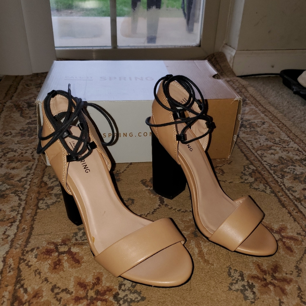 Call it Spring block heels - Picture 2 of 5
